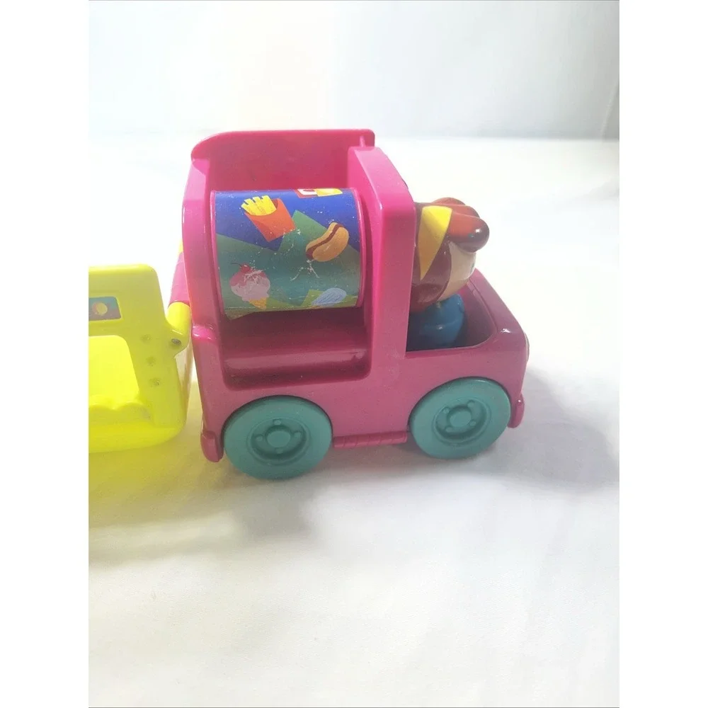 Playskool Food Van Truck Lid opens to reveal a Spinning Wheel 2015 Hasbro C-048B